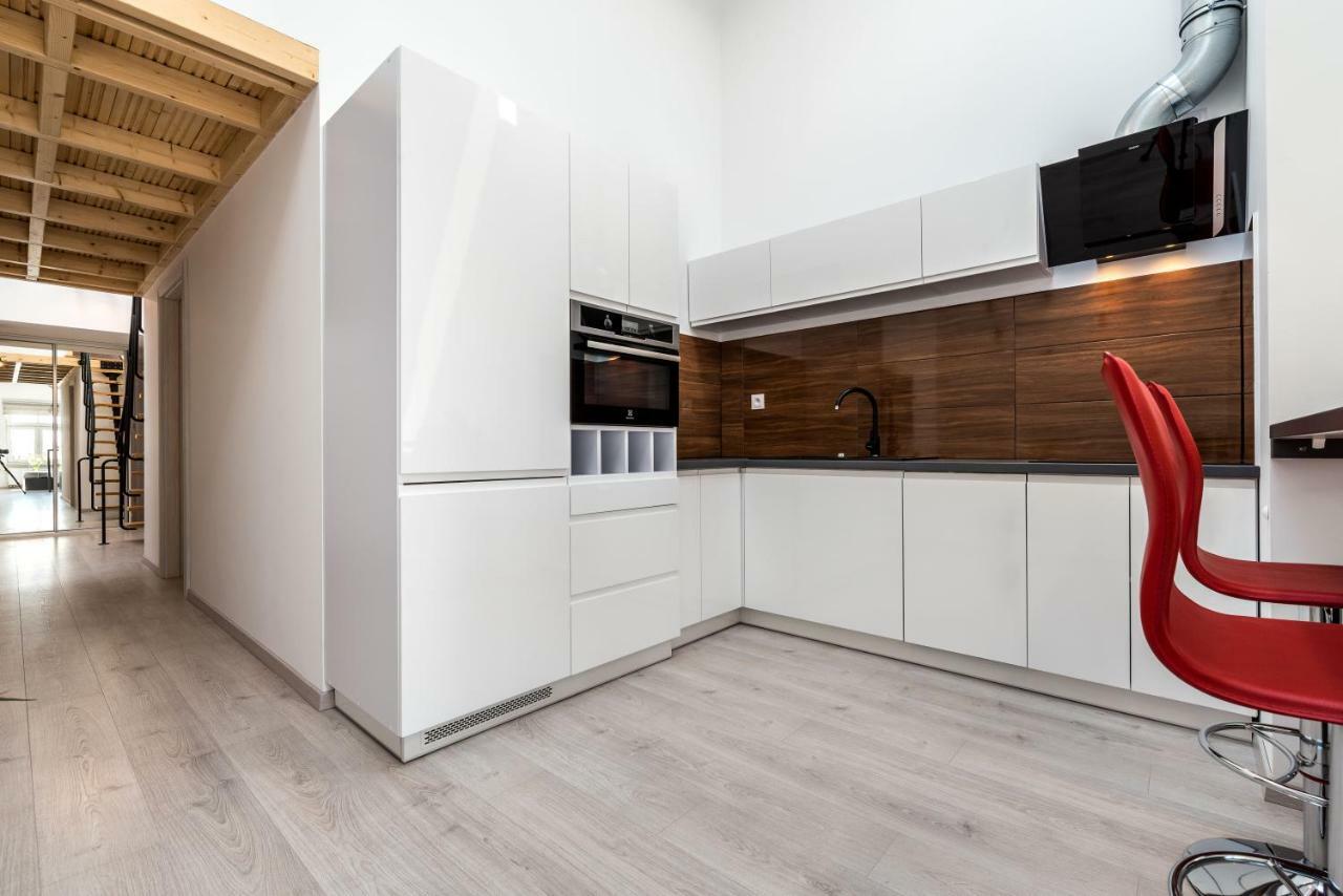 Panorama Twin Loft Superior Apartment Poznan Bagian luar foto